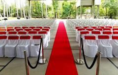 RED CARPETS & STANCHIONS RED CARPETS & STANCHIONS